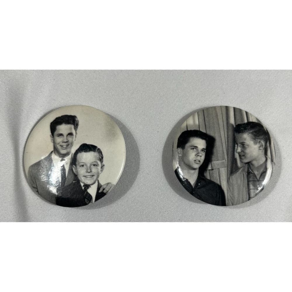 Leave It to Beaver Vintage Pinback Buttons 1983 Universal City Studios Lot of 2